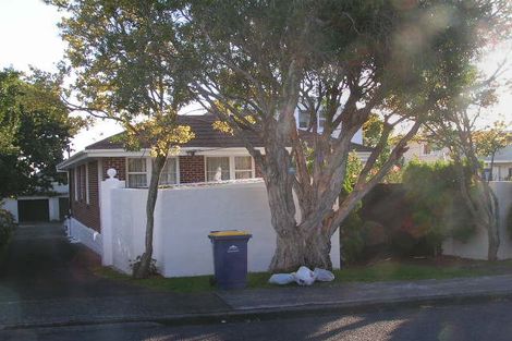 Photo of property in 1/4 Sydney Street, Hauraki, Auckland, 0622