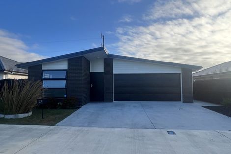 Photo of property in 37 Pragma Rise, Huntington, Hamilton, 3210