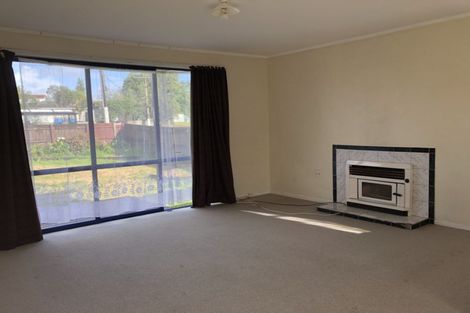 Photo of property in 1/25 Don Buck Road, Massey, Auckland, 0614