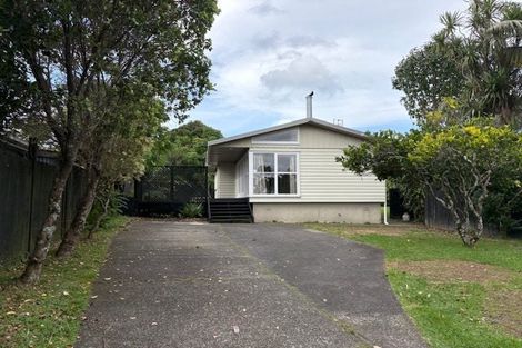 Photo of property in 3 Mackwood Place, Birkdale, Auckland, 0626