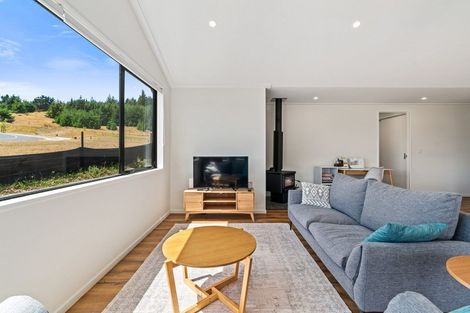 Photo of property in 64 Kirimoko Crescent, Wanaka, 9305