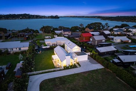 Photo of property in 22 Dune View Drive, Mangawhai, 0505