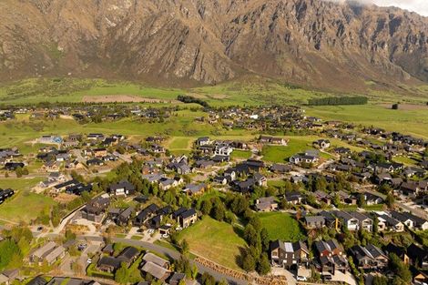 Photo of property in 23 Rannoch Drive, Jacks Point, Queenstown, 9371