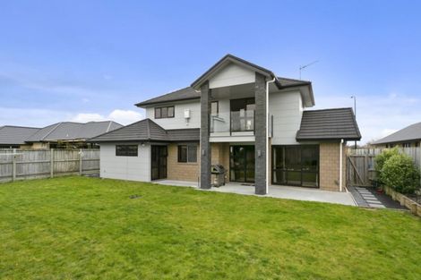 Photo of property in 14 Isobel Hodgson Drive, Cambridge, 3434