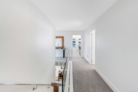 Photo of property in 8a The Parade, Bucklands Beach, Auckland, 2012