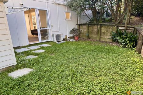 Photo of property in 1/3 Manutara Avenue, Forrest Hill, Auckland, 0620
