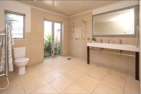 Photo of property in 2/11 Mclellan Place, Ilam, Christchurch, 8041