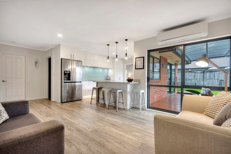 Photo of property in 3 Ron Wyatt Lane, Waiuku, 2123