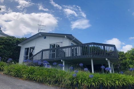 Photo of property in 1/14 Gillan Place, Bayview, Auckland, 0629