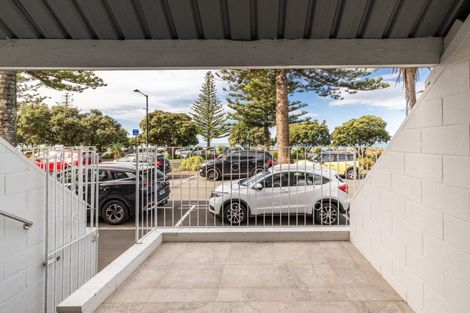 Photo of property in 241 Marine Parade, Napier South, Napier, 4110