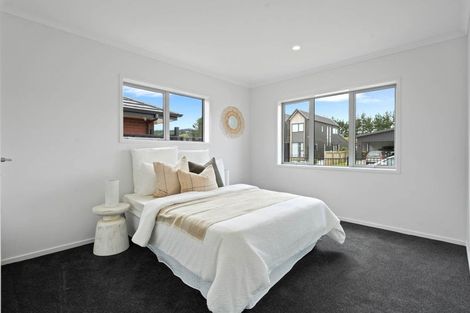 Photo of property in 9 Paihere Street, Huapai, 0810