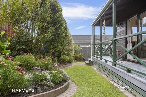 Photo of property in 29a Rua Road, Glen Eden, Auckland, 0602