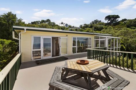 Photo of property in 138 Nicholson Road, Khandallah, Wellington, 6035