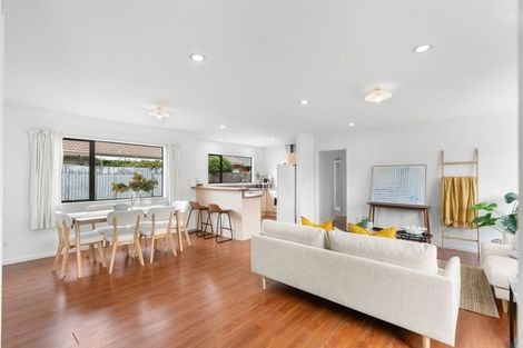 Photo of property in 18 Owens Terrace, Upper Riccarton, Christchurch, 8041