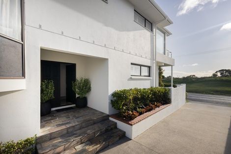 Photo of property in 820a Papamoa Beach Road, Papamoa Beach, Papamoa, 3118