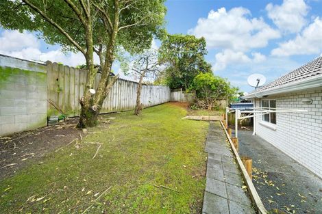 Photo of property in 23 Central Park Drive, Te Atatu South, Auckland, 0610