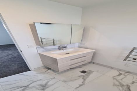 Photo of property in 5/57 Taikata Road, Te Atatu Peninsula, Auckland, 0610