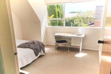 Photo of property in 8b Wai-iti Crescent, Woburn, Lower Hutt, 5010