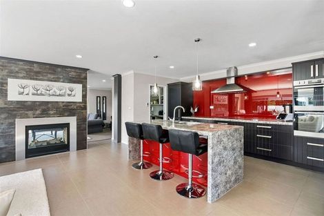 Photo of property in 8 Millbrook Drive, Waiuku, 2683