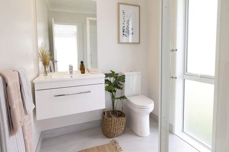 Photo of property in 66 Manhattan Crescent, Papamoa, 3118