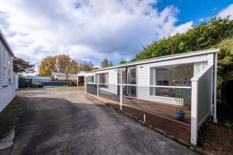 Photo of property in 146a Waikawa Road, Picton, 7220