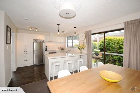 Photo of property in 24 Solway Avenue, Ilam, Christchurch, 8041