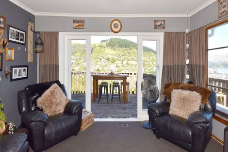 Photo of property in 59 Jacksons Road, Lyttelton, 8082