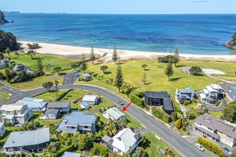 Photo of property in 226 Onemana Drive, Onemana, Whangamata, 3691