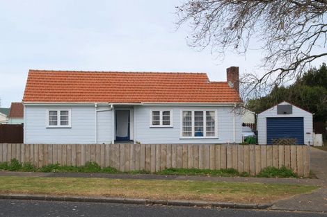 Photo of property in 8 Ewart Road, Mangere East, Auckland, 2024