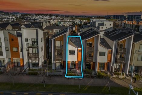 Photo of property in 105 Hobsonville Point Road, Hobsonville, Auckland, 0616