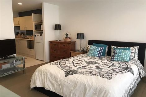 Photo of property in 209 The Terrace, Wellington Central, Wellington, 6011
