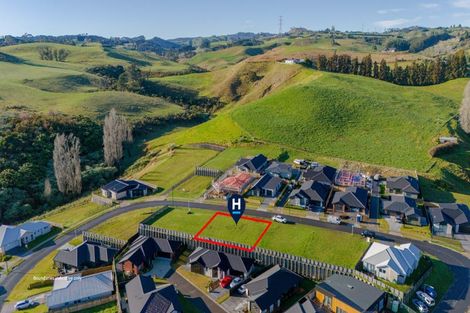 Photo of property in 204 Adler Drive, Ohauiti, Tauranga, 3112