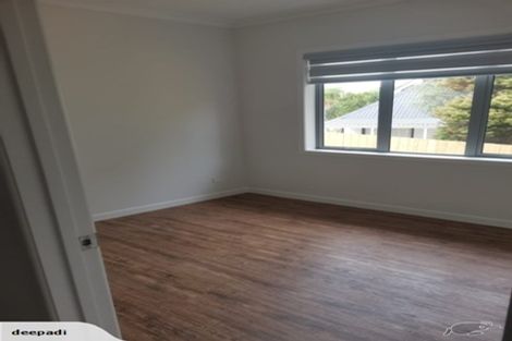 Photo of property in 4 Fortuna Place, East Tamaki Heights, Auckland, 2016