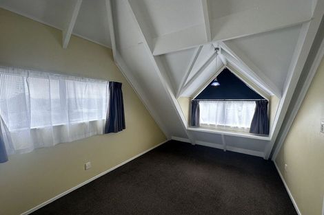 Photo of property in 2/4 Morton Avenue, Forrest Hill, Auckland, 0620