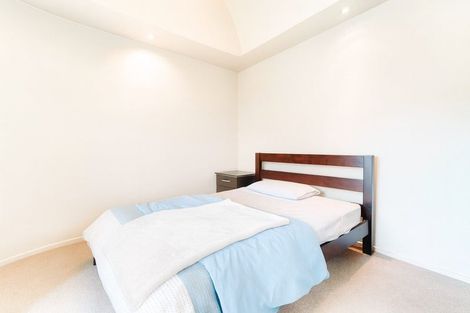 Photo of property in 5 Balmain Road, Birkenhead, Auckland, 0626