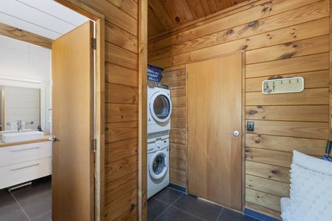 Photo of property in 7c Waterloo Place, Westown, New Plymouth, 4310