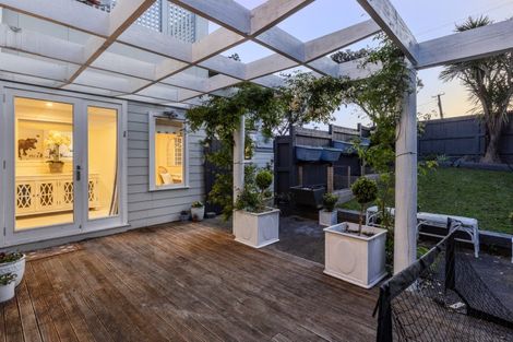 Photo of property in 38 Whanake Street, Titahi Bay, Porirua, 5022