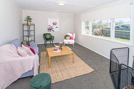 Photo of property in 61 Makoura Road, Masterton, 5810