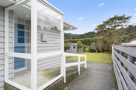 Photo of property in 89b Main Road, Wainuiomata, Lower Hutt, 5014