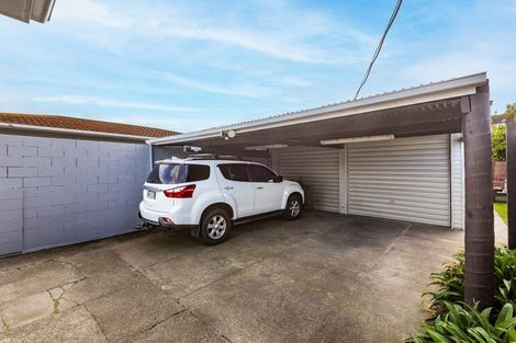 Photo of property in 10 Wallis Place, Onekawa, Napier, 4110