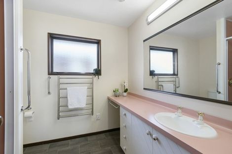 Photo of property in 231 Maidstone Road, Avonhead, Christchurch, 8042