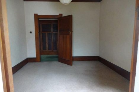 Photo of property in 90 Russell Street, Westport, 7825