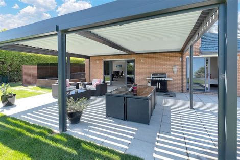 Photo of property in 66 Queens Avenue, Waikuku Beach, 7402