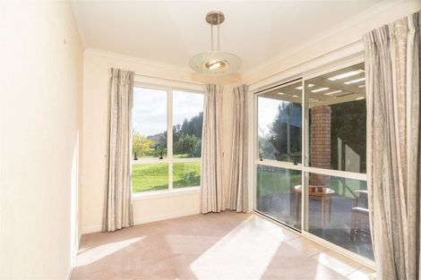 Photo of property in 43 Sovereign Isle Lane, Rototuna, Hamilton, 3210