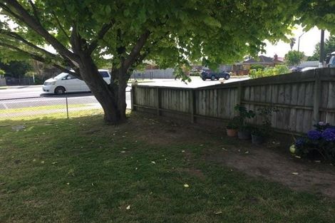 Photo of property in 33a Great South Road, Papatoetoe, Auckland, 2025