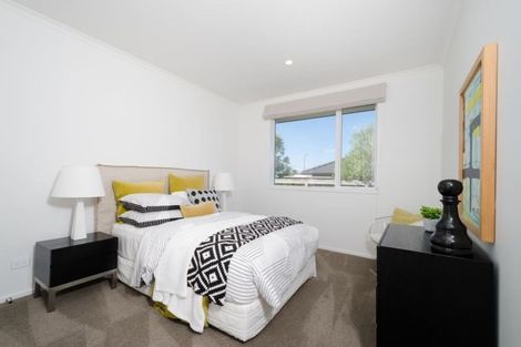 Photo of property in 7 Grove Way, Riverhead, 0820