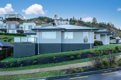 Photo of property in 2 Olivias Place, Stoke, Nelson, 7011