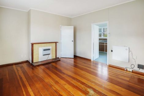 Photo of property in 8 Compton Crescent, Taita, Lower Hutt, 5011