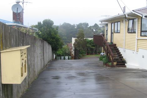 Photo of property in 49 Coronation Road, Hillcrest, Auckland, 0627