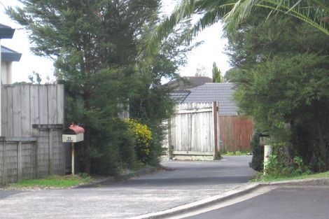 Photo of property in 11 Splendour Close, Henderson, Auckland, 0610